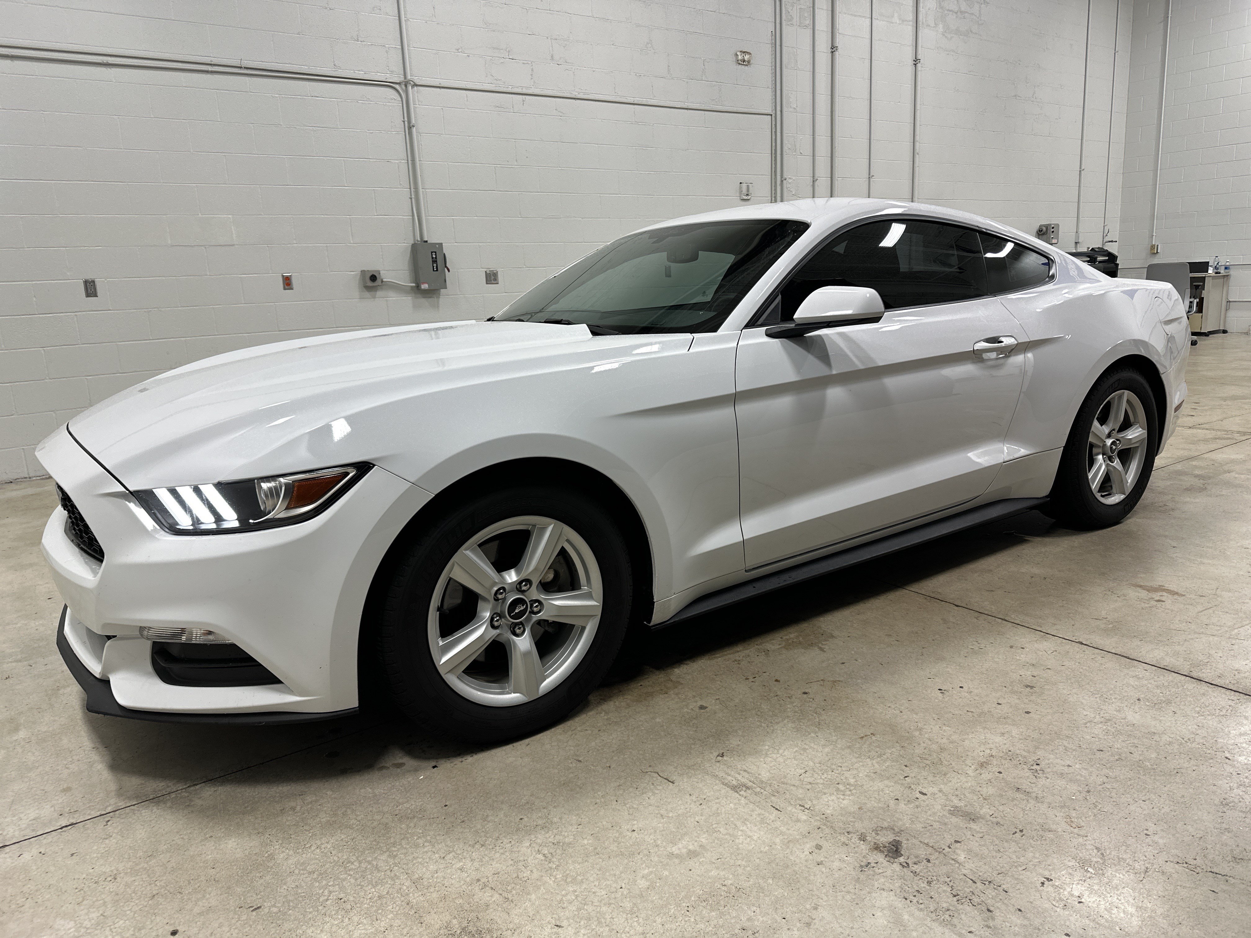 Used 2017 Ford Mustang V6 Coupe