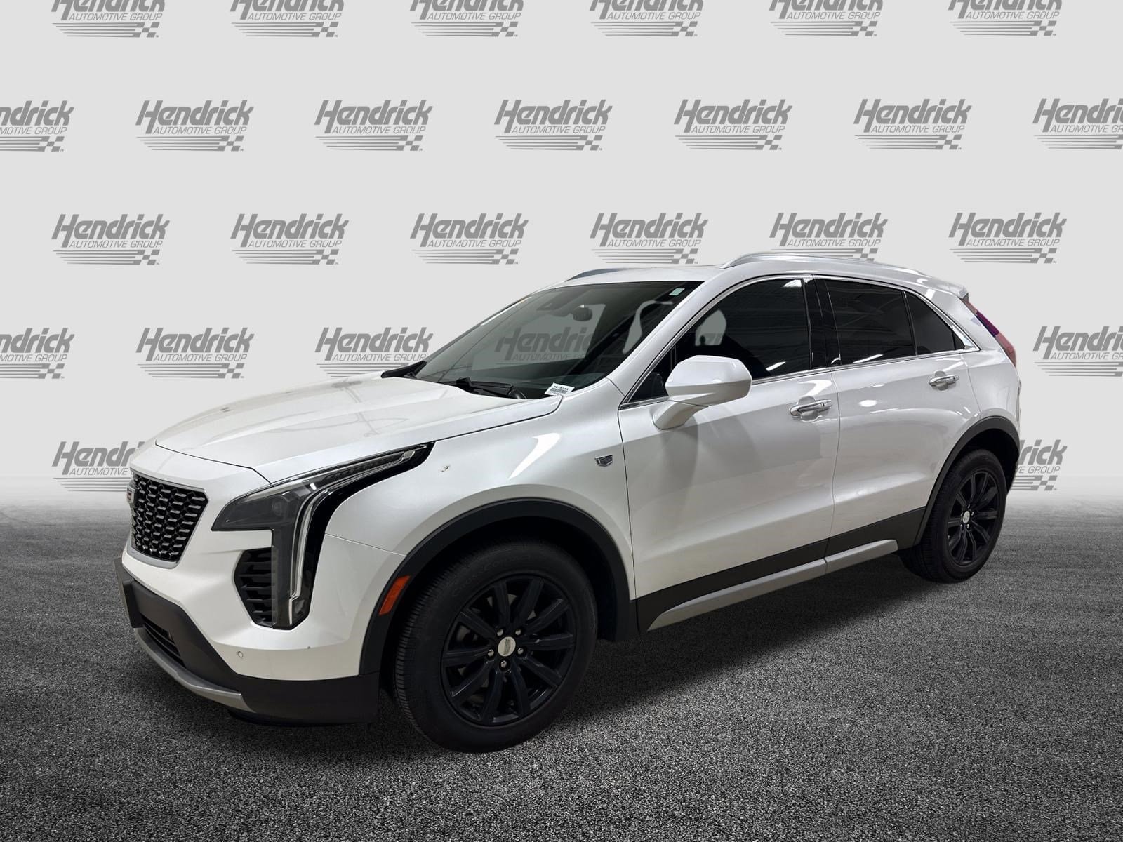 Cadillac XT4 FWD Premium Luxury