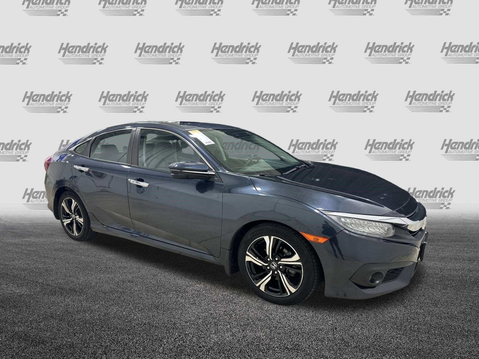 Used 2016 Honda Civic Touring with VIN 19XFC1F98GE045539 for sale in Kansas City
