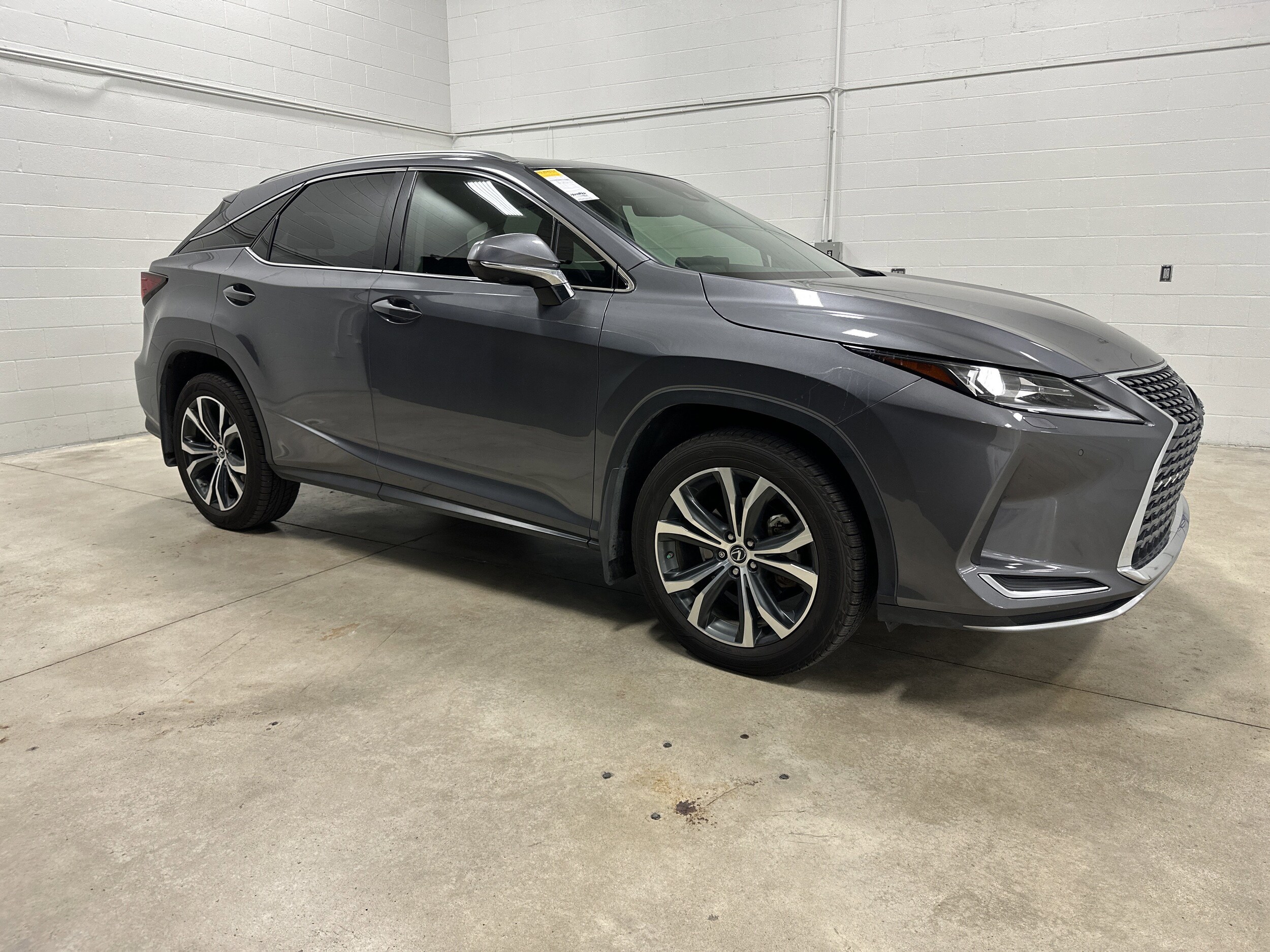 2021 Lexus RX 350 photo 2