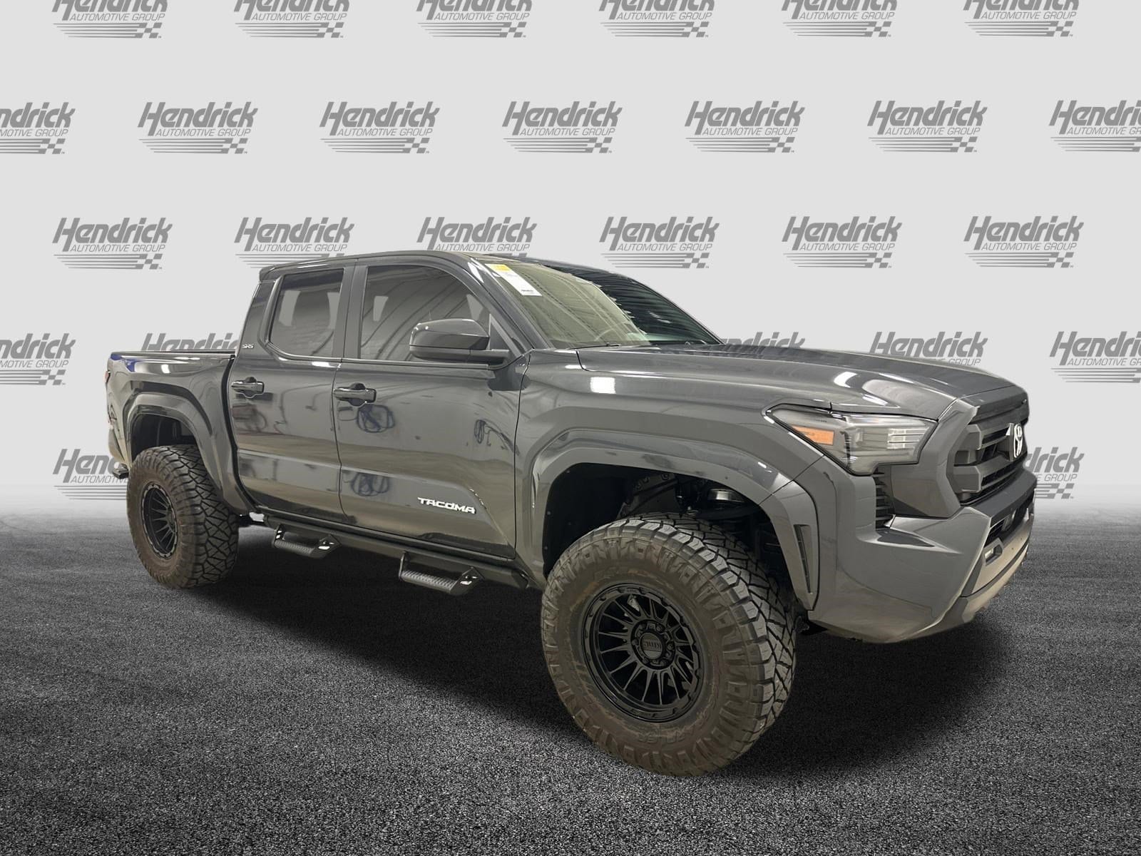 Used 2025 Toyota Tacoma SR5 with VIN 3TYKB5FN4ST018752 for sale in Kansas City
