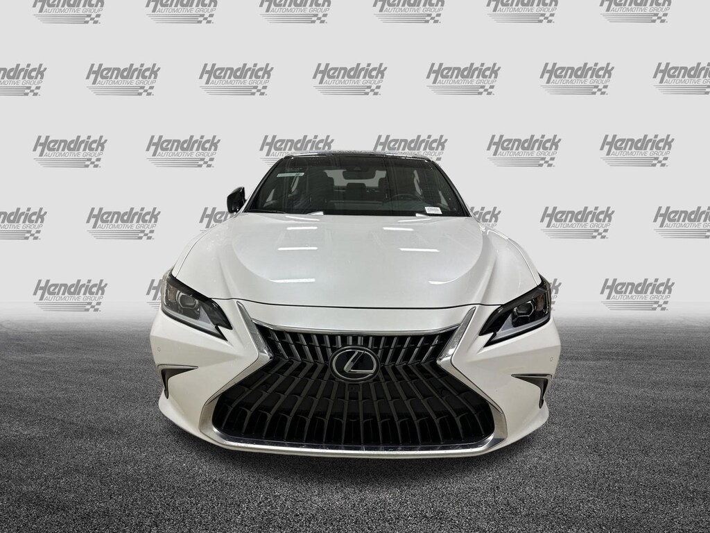 Used 2025 Lexus ES 350 Luxury Sedan