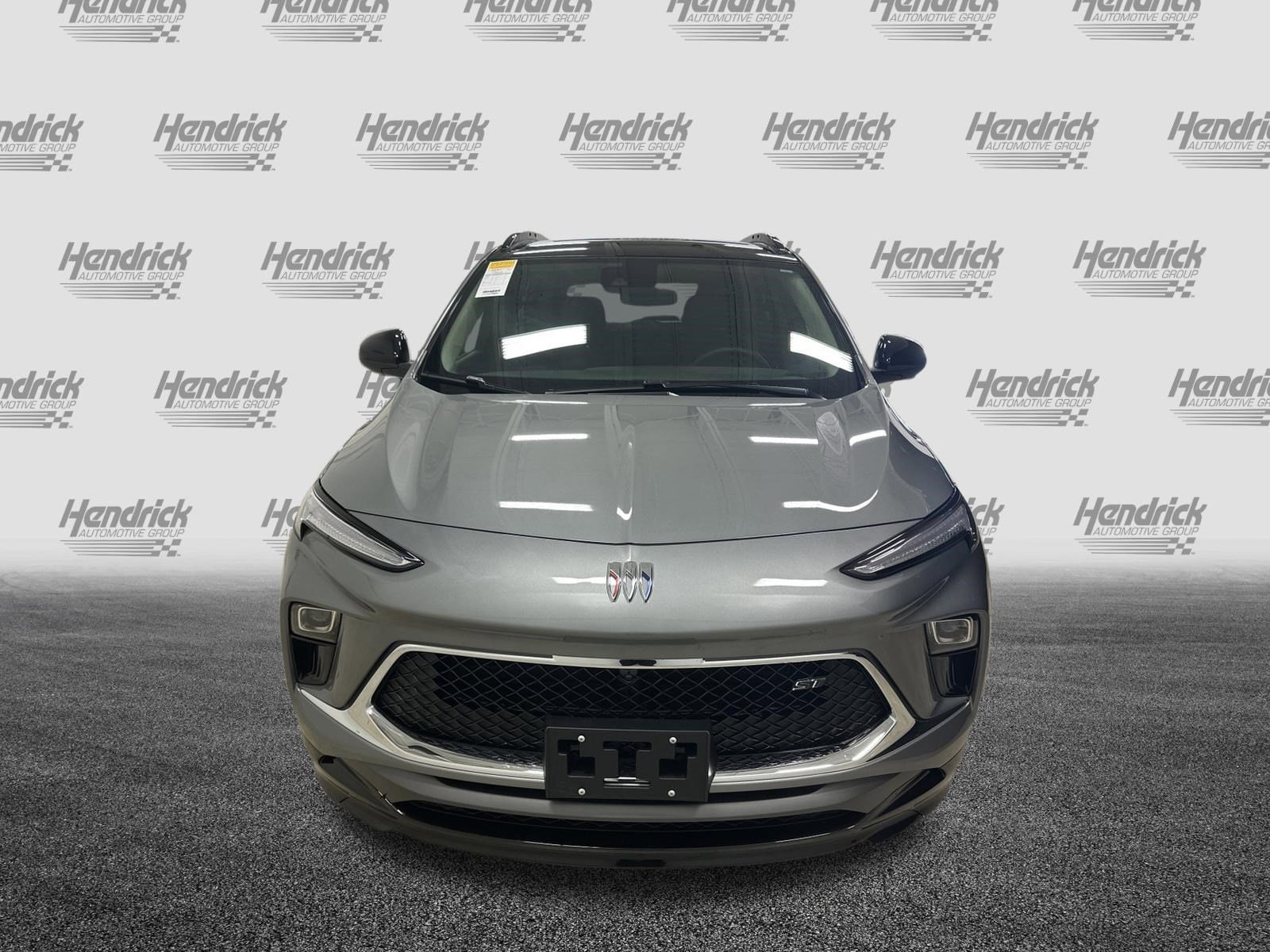 2025 Buick Encore GX Sport Touring photo 2