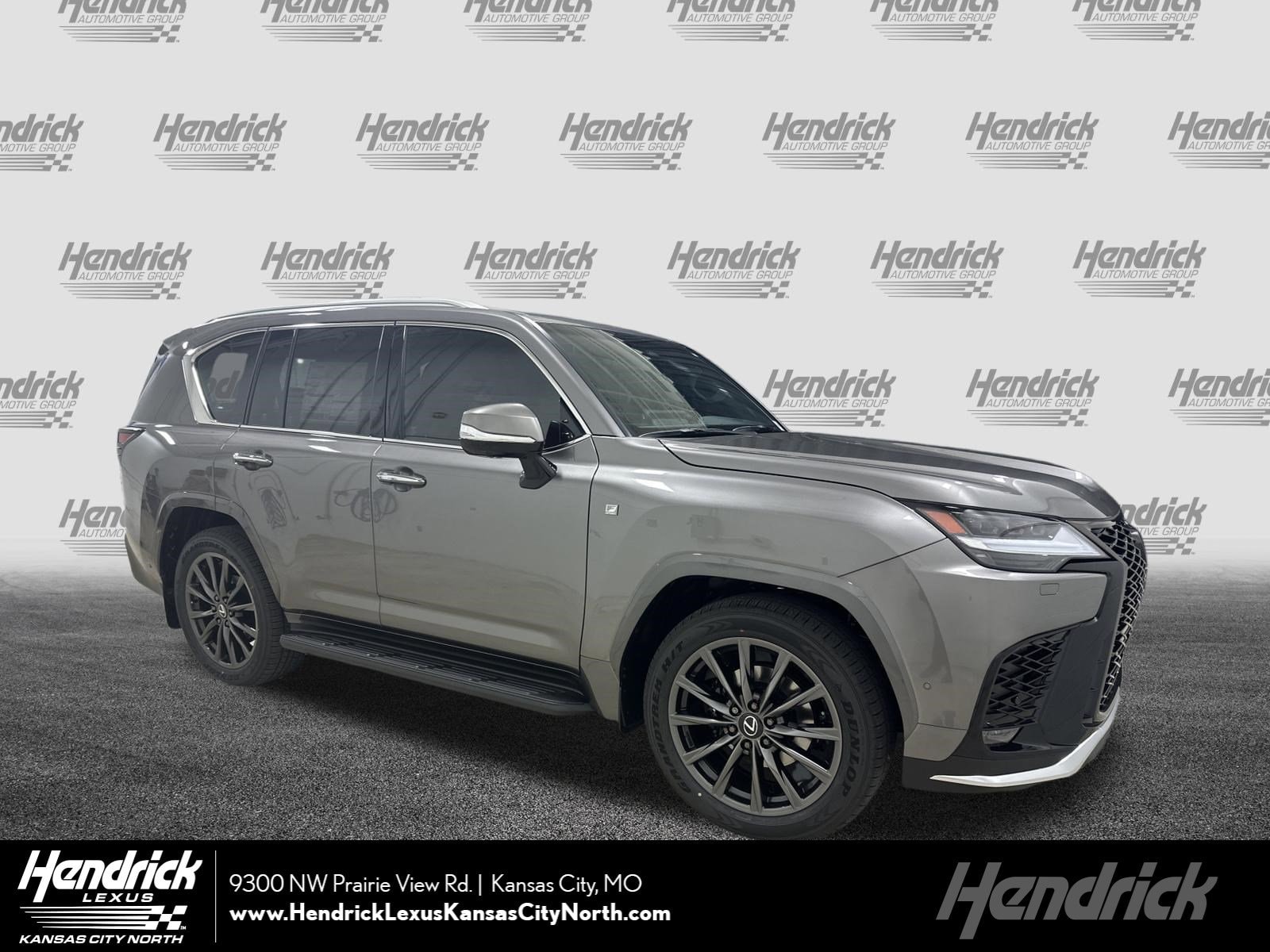 2026 Lexus LX 600 700h F-Sport's photo