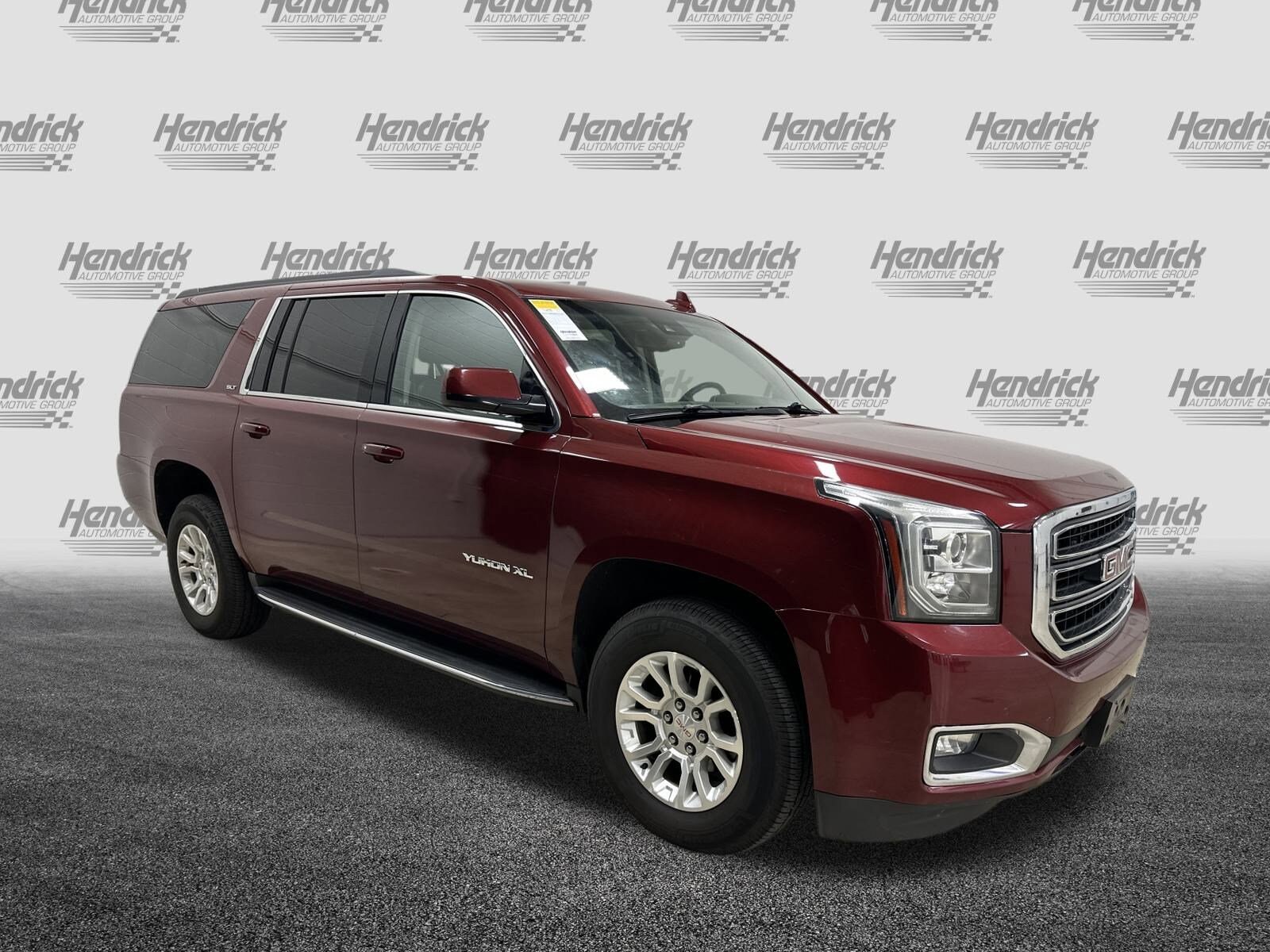 2017 Gmc Yukon XL SLT photo 2