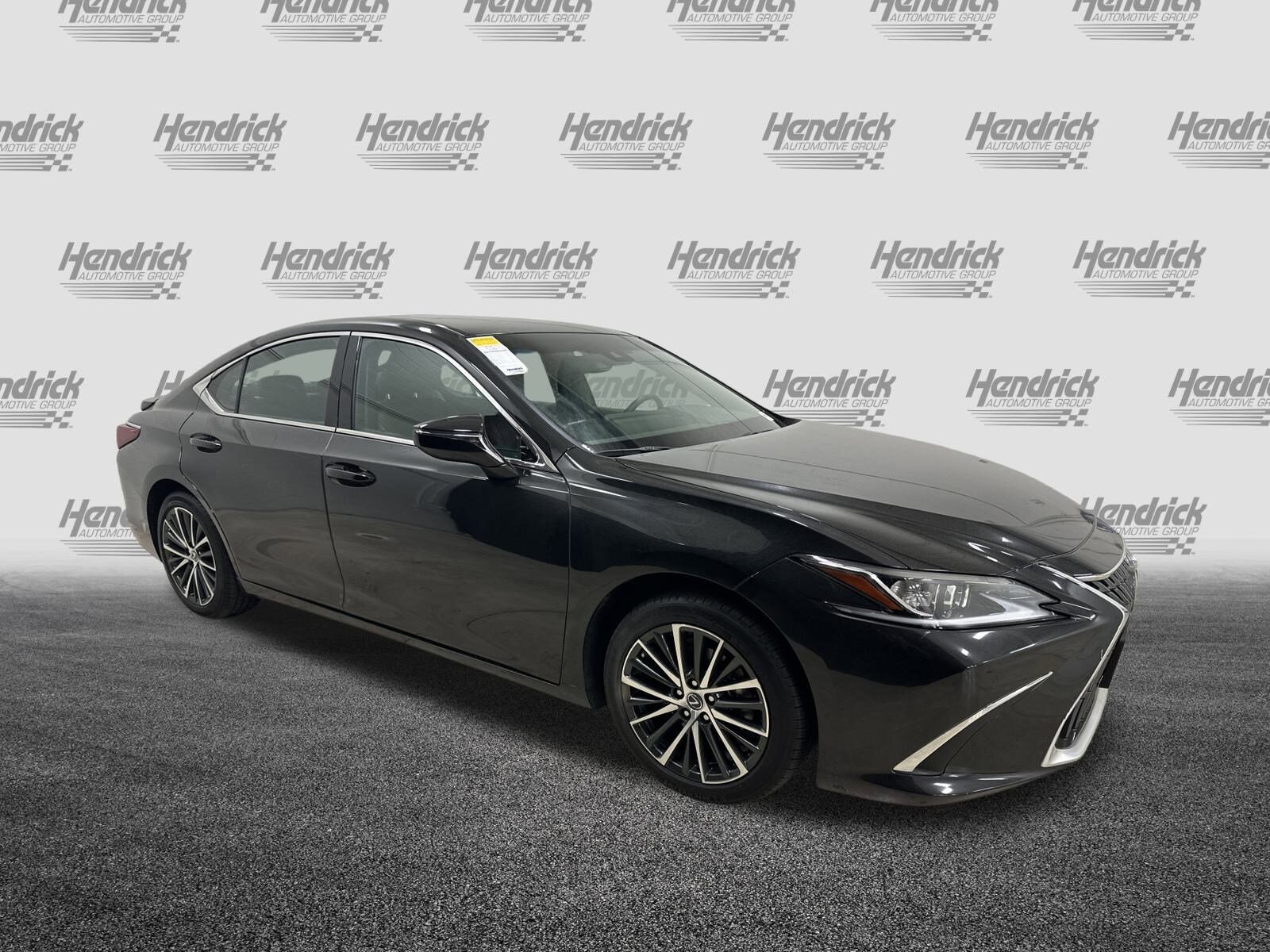 2024 Lexus ES 350 Premium photo 2