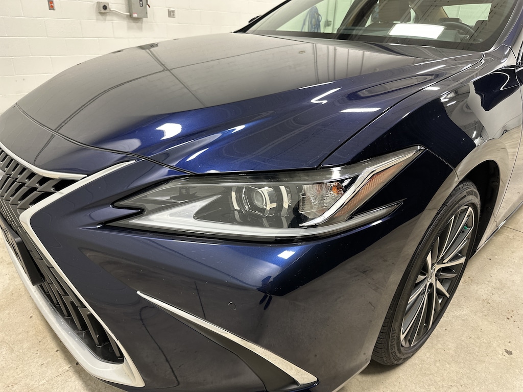 Certified 2025 Lexus ES 350 Sedan