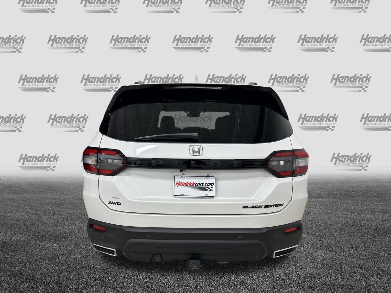 2025 Honda Pilot Black Edition photo 6