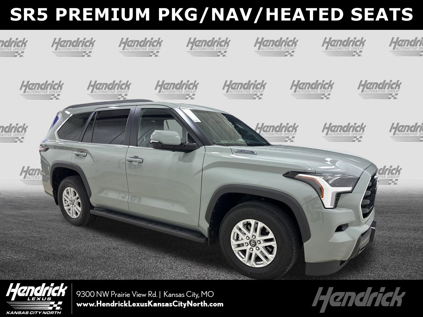 2025 Toyota Sequoia Limited 4WD i-FORCE MAX Hybrid's photo