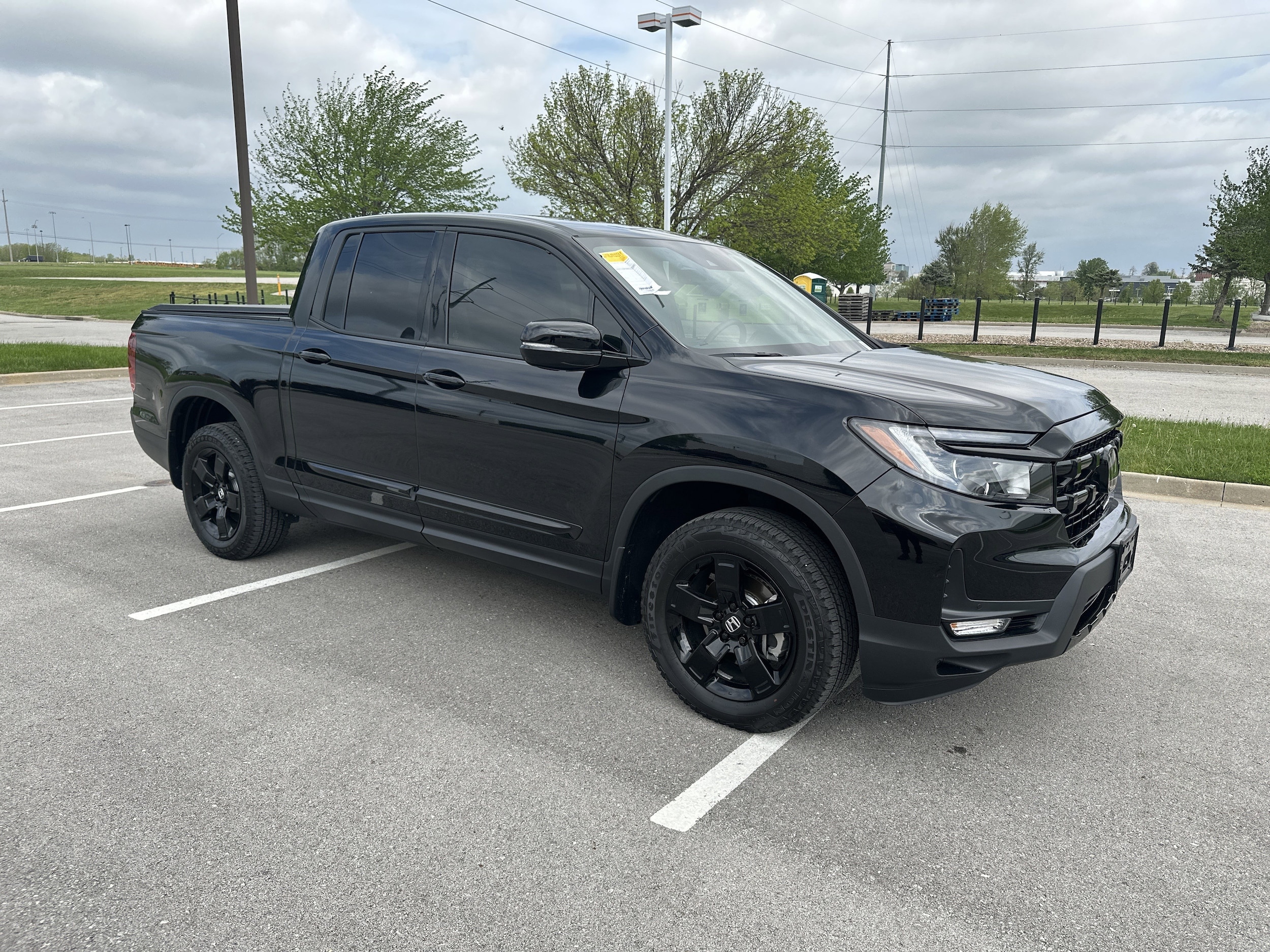 Used 2025 Honda Ridgeline Black Edition with VIN 5FPYK3F88SB038888 for sale in Kansas City