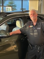 Staff member Dean Van Winsen from ID_90f4d4724242