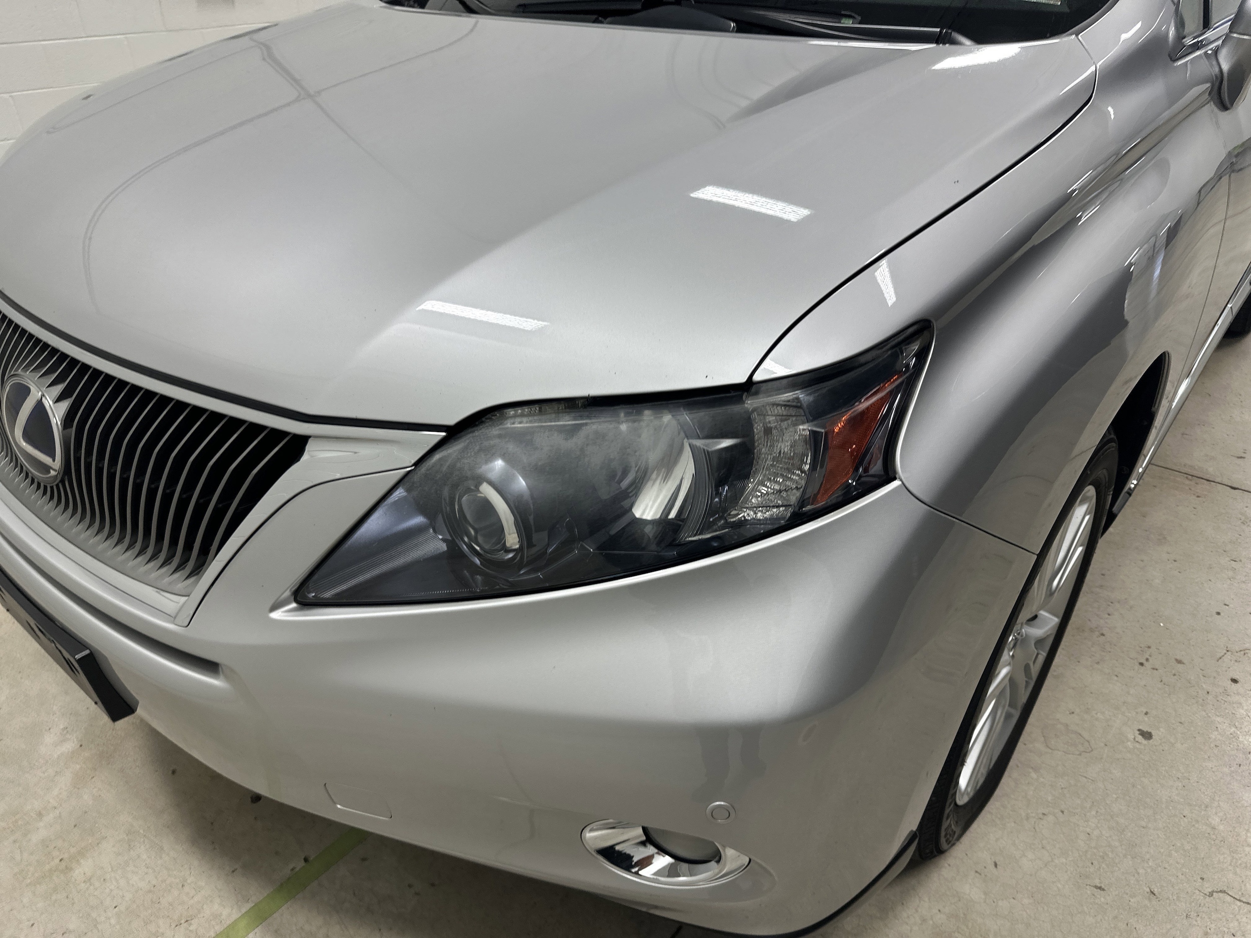 2011 LEXUS RX 450h photo 4
