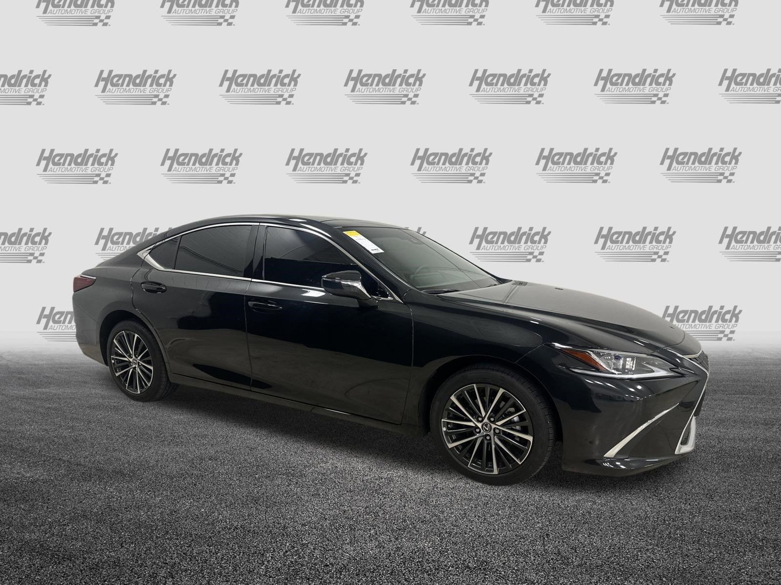 Used 2025 Lexus ES 350 with VIN 58ADZ1B17SU210226 for sale in Kansas City