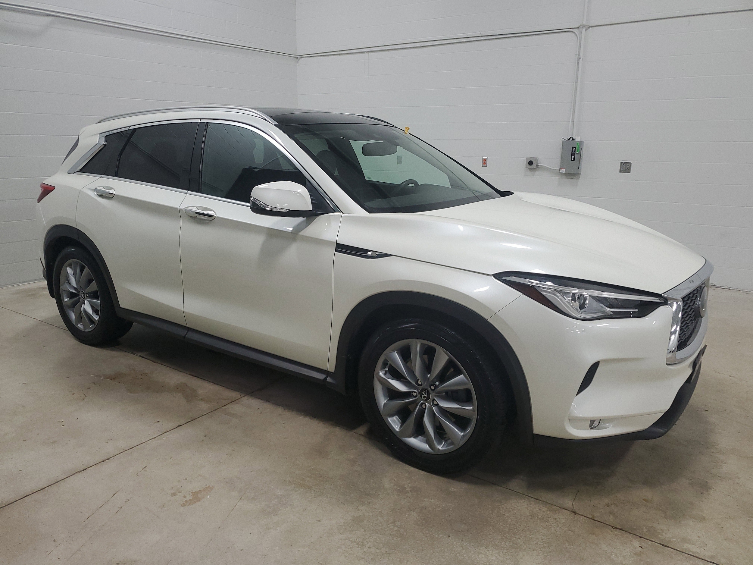 Used 2019 INFINITI QX50 Luxe with VIN 3PCAJ5M34KF144707 for sale in Kansas City