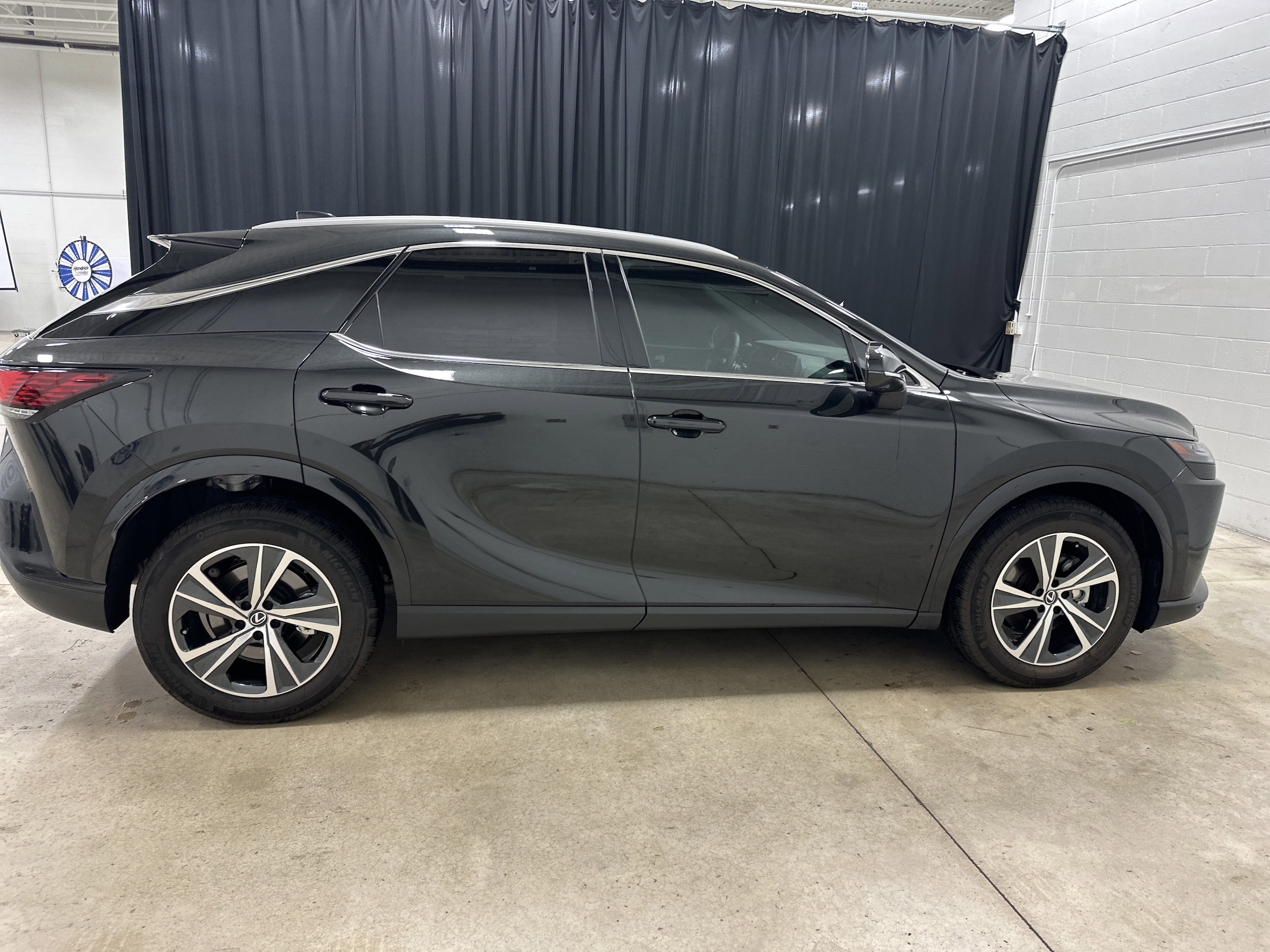 2025 LEXUS RX 350 Premium photo 3