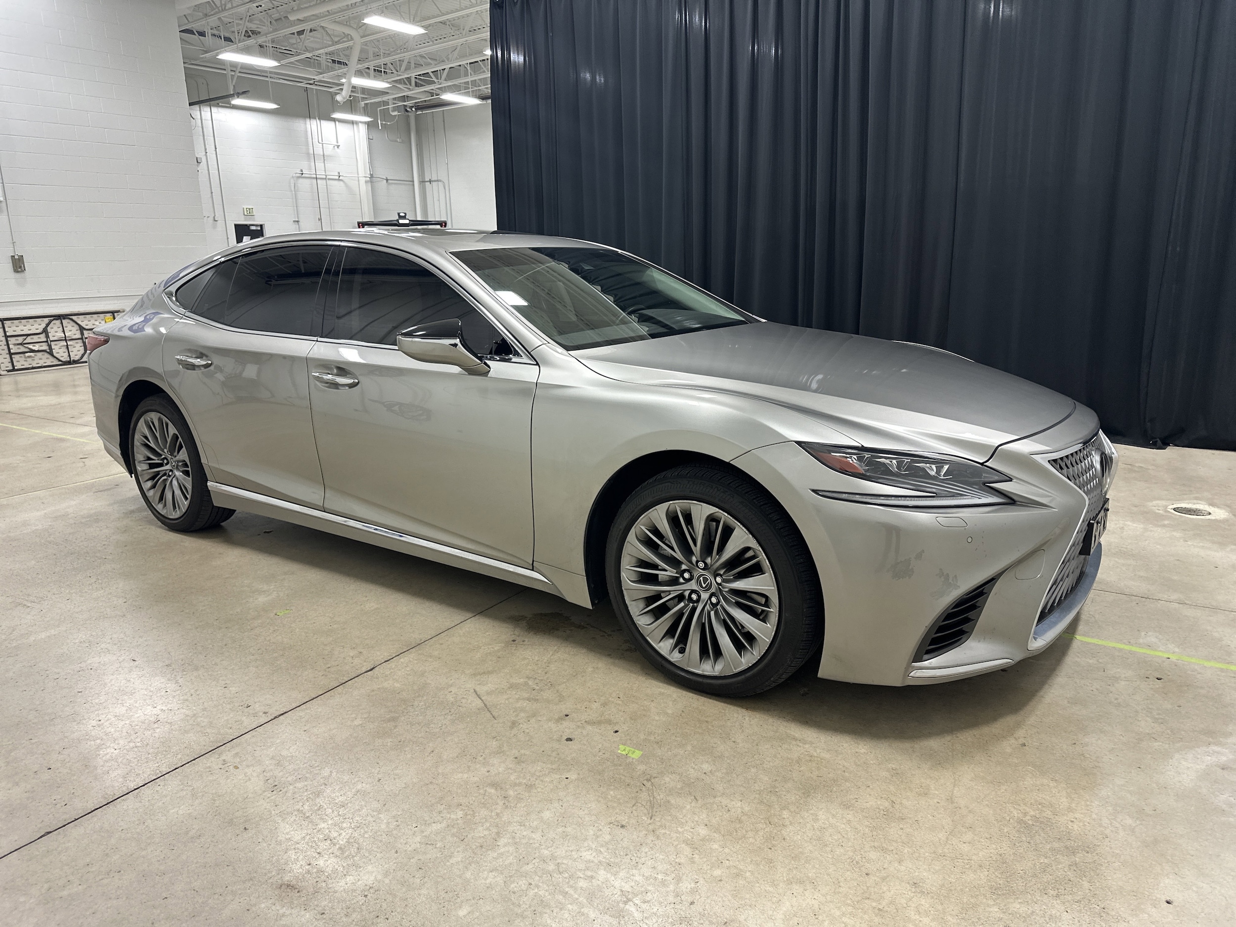 2019 Lexus LS Base's photo