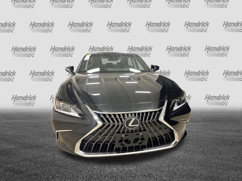 Used 2025 Lexus ES 350 Sedan