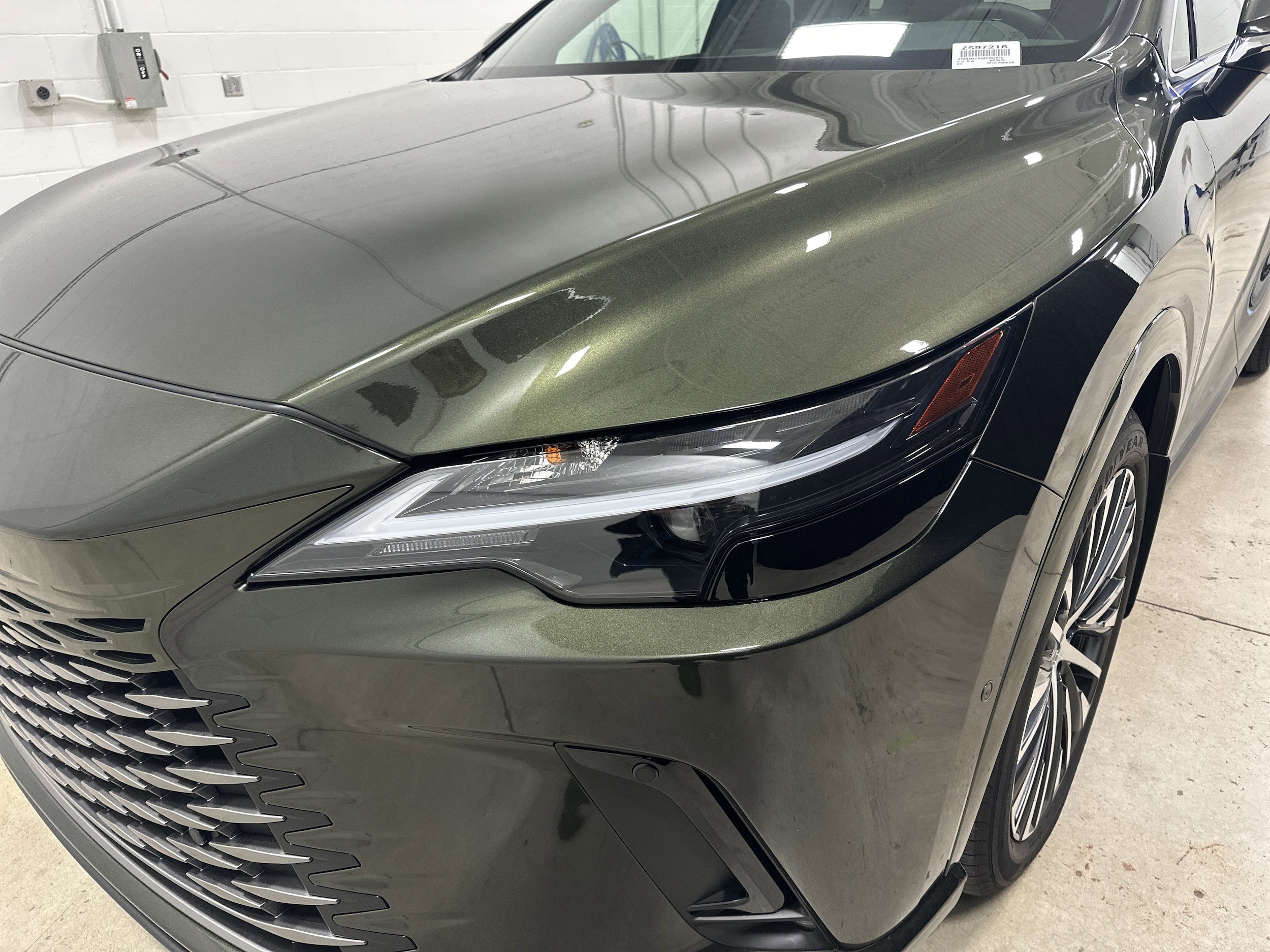 2025 LEXUS RX 350 Premium Plus photo 2