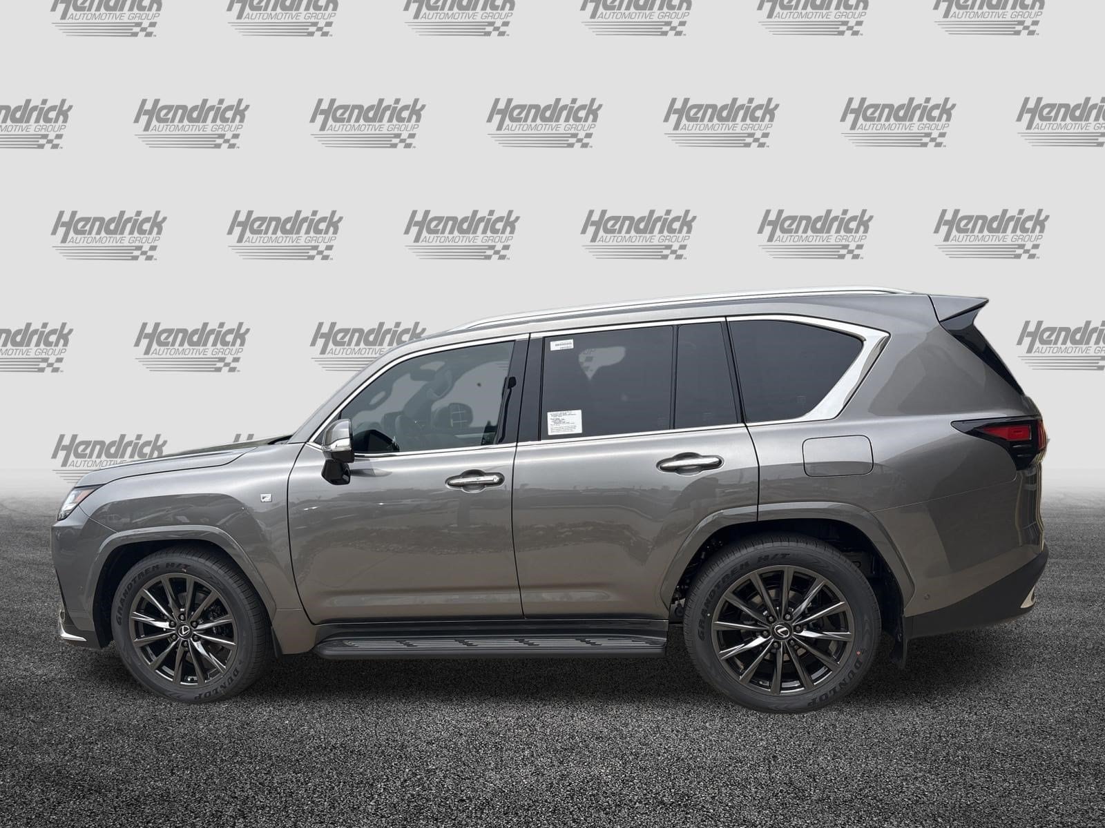 LEXUS LX 700h F SPORT Handling