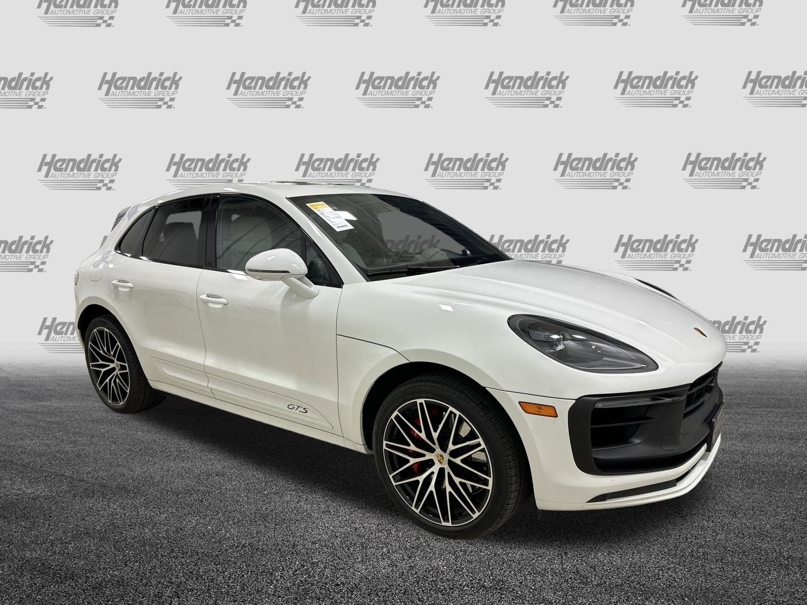 Used 2023 Porsche Macan GTS with VIN WP1AF2A50PLB55616 for sale in Kansas City