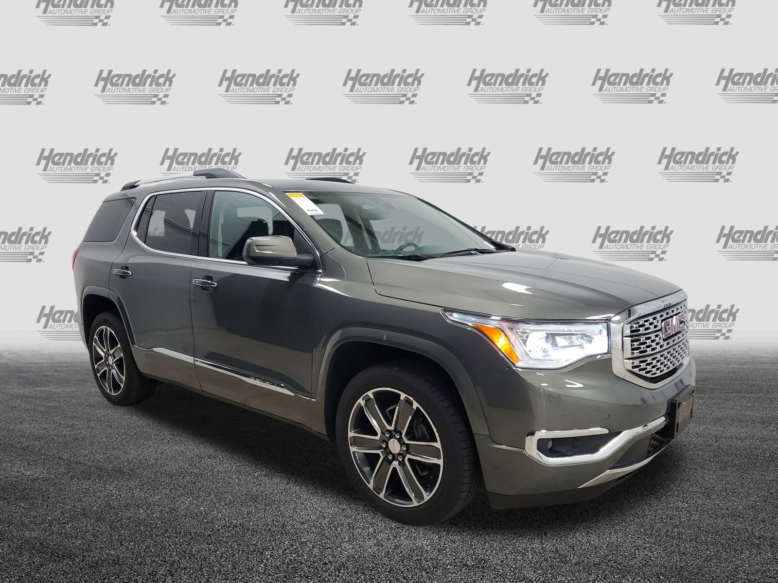 Used 2018 GMC Acadia Denali with VIN 1GKKNPLS3JZ109599 for sale in Kansas City