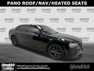 2022 Chrysler 300 300S Sedan