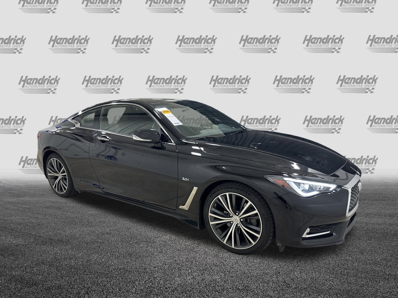 Used 2018 INFINITI Q60 Coupe LUXE with VIN JN1EV7EL3JM392696 for sale in Kansas City