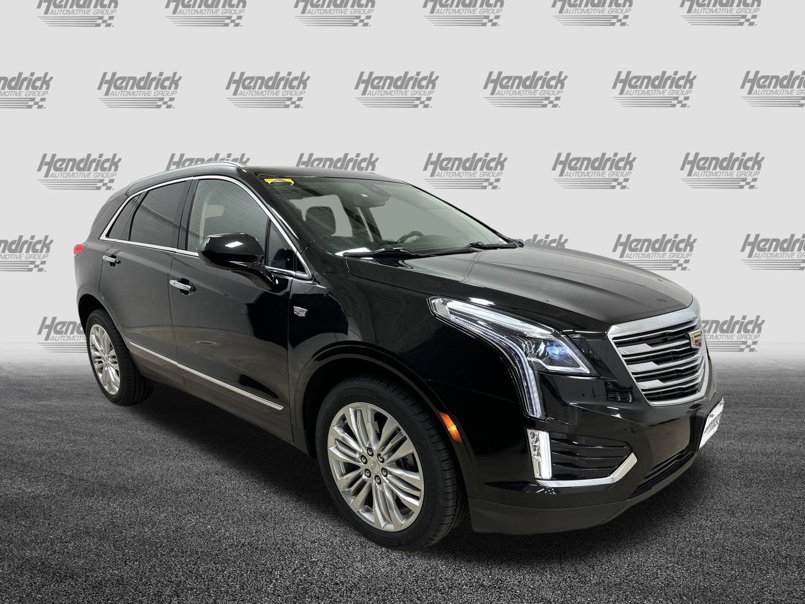 Used 2019 Cadillac XT5 Premium Luxury with VIN 1GYKNERS4KZ116337 for sale in Kansas City
