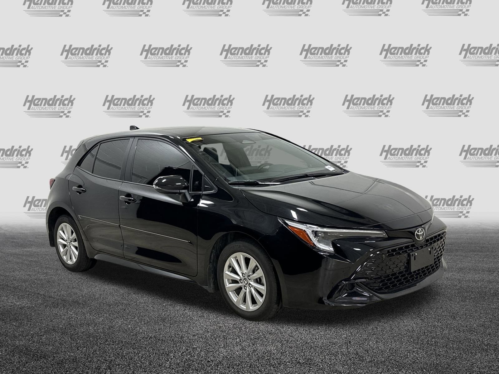 Used 2024 Toyota Corolla Hatchback SE with VIN JTND4MBE6R3224080 for sale in Kansas City
