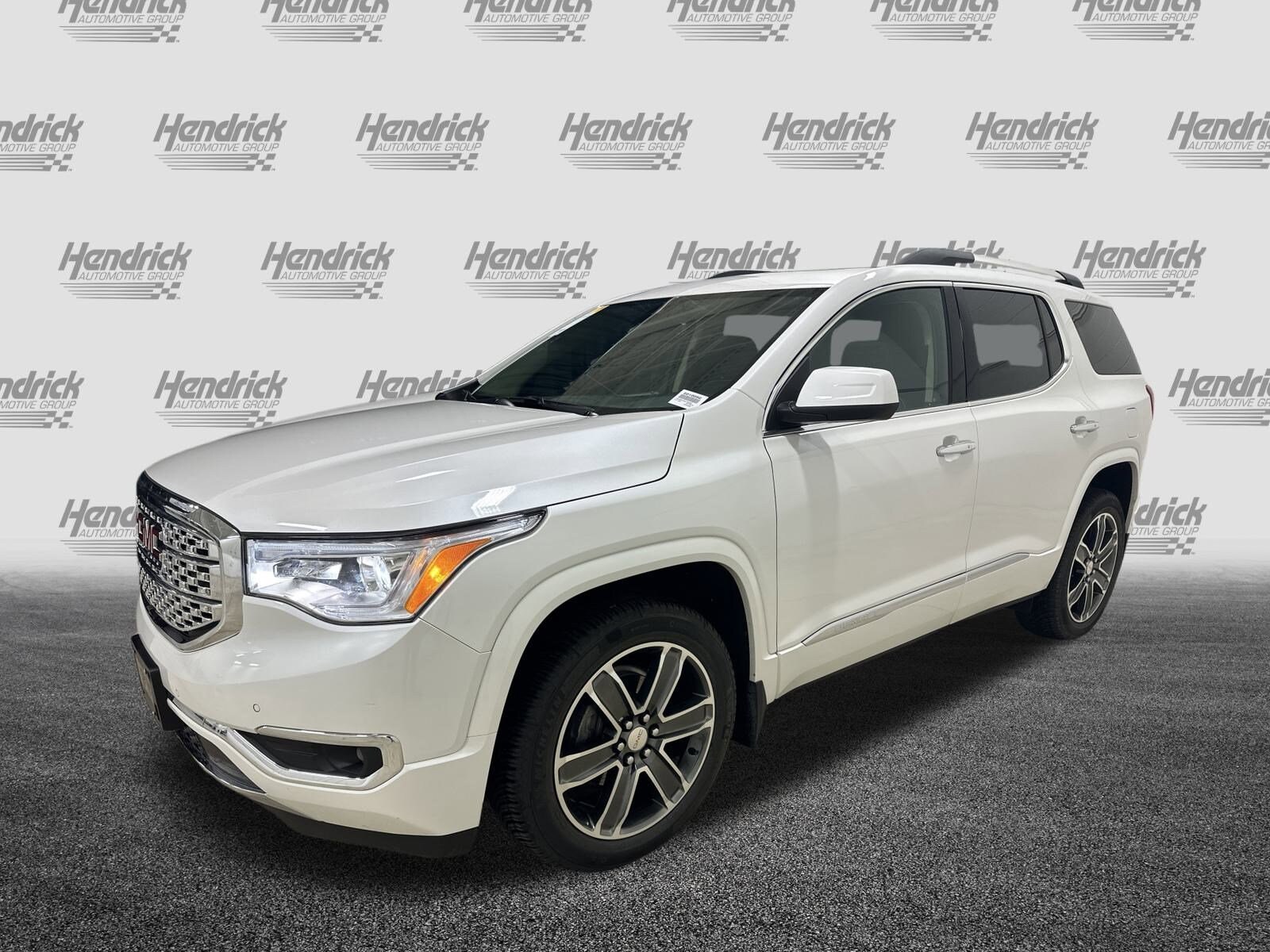 2018 Gmc Acadia Denali photo 2