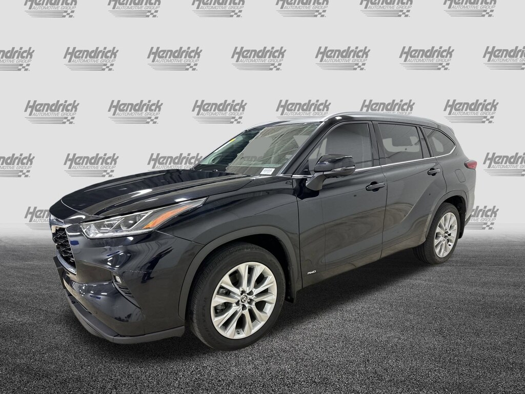 Used 2023 Toyota Highlander Hybrid Limited SUV