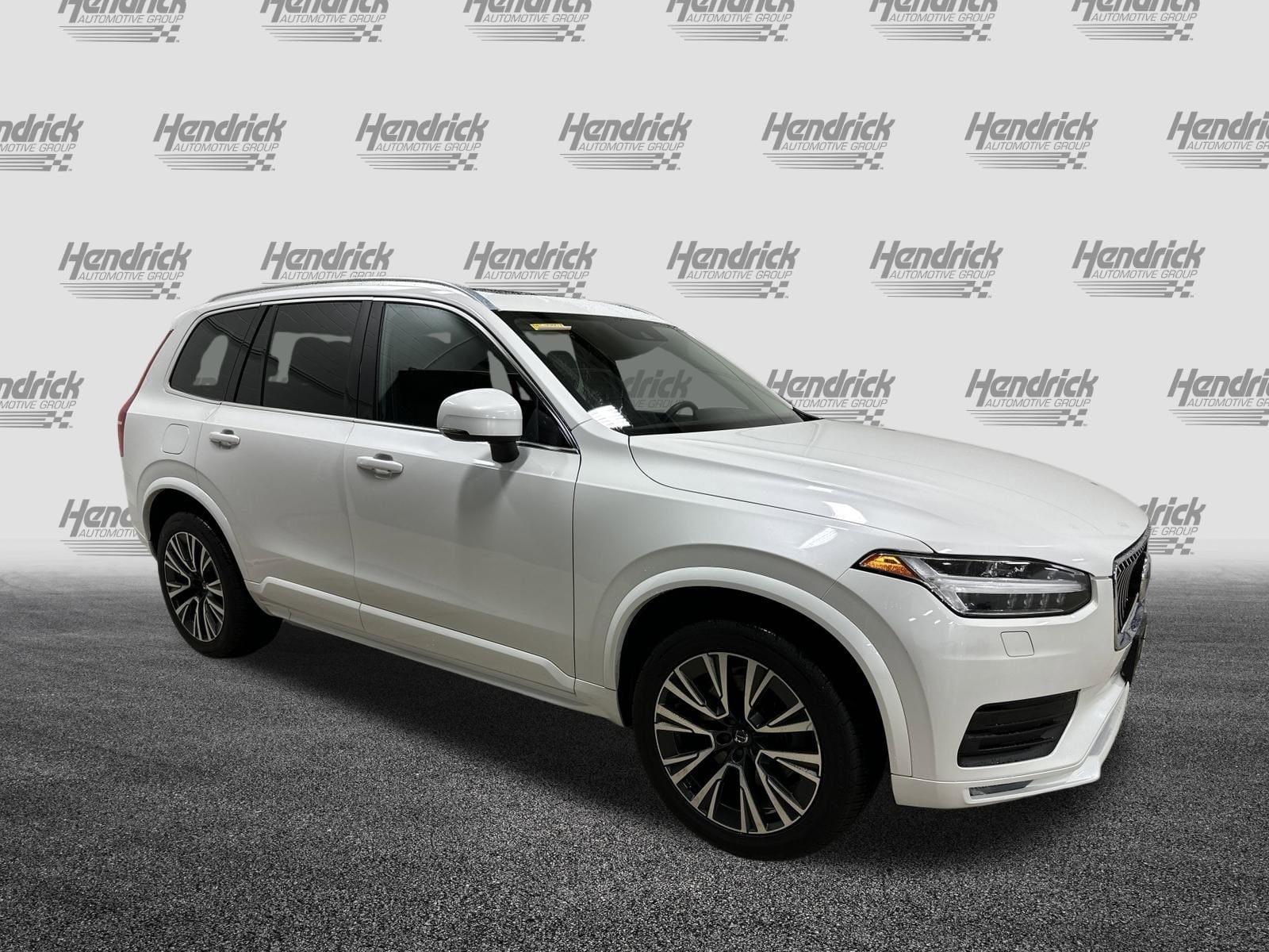 Used 2021 Volvo XC90 Momentum with VIN YV4102PK7M1714910 for sale in Kansas City