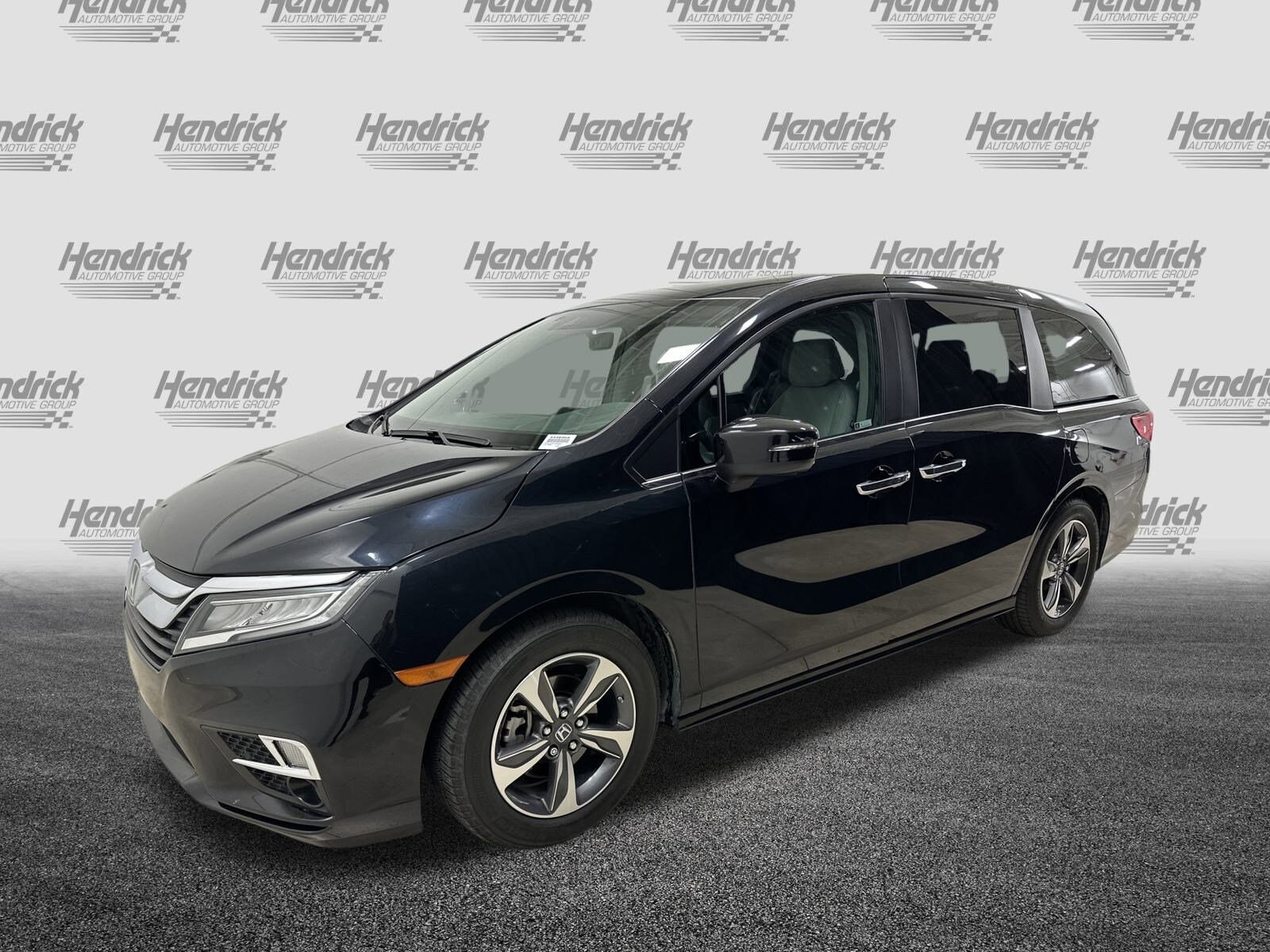 2018 Honda Odyssey Touring photo 4