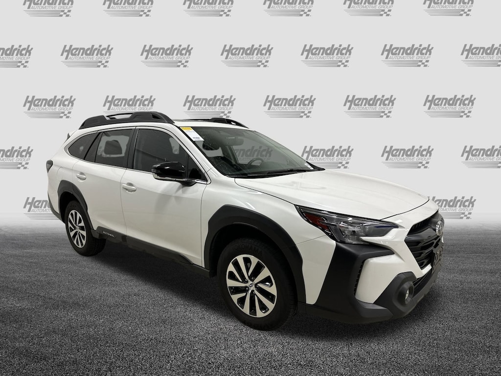 Used 2025 Subaru Outback Premium SUV