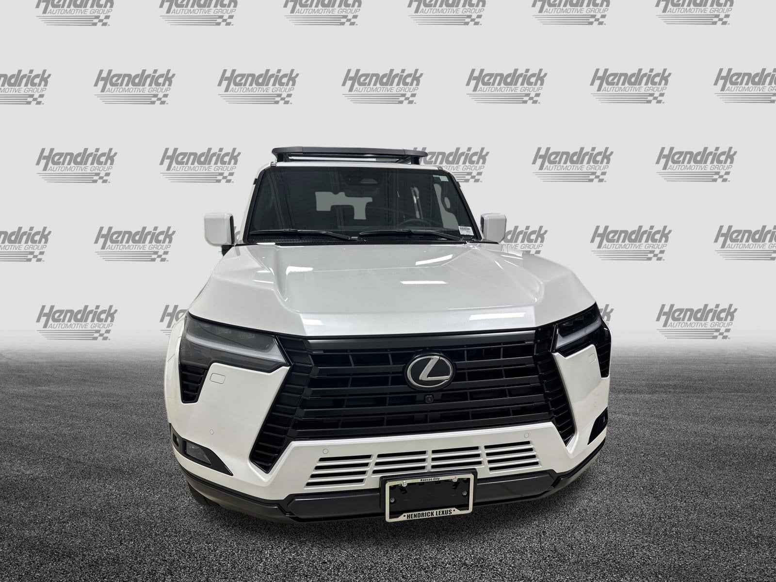 2025 LEXUS GX 550 Luxury+ photo 2