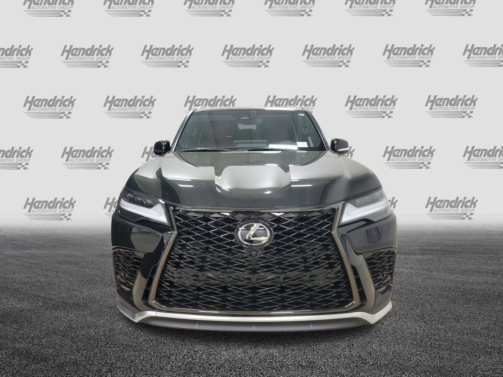 2025 Lexus LX F SPORT Handling photo 2
