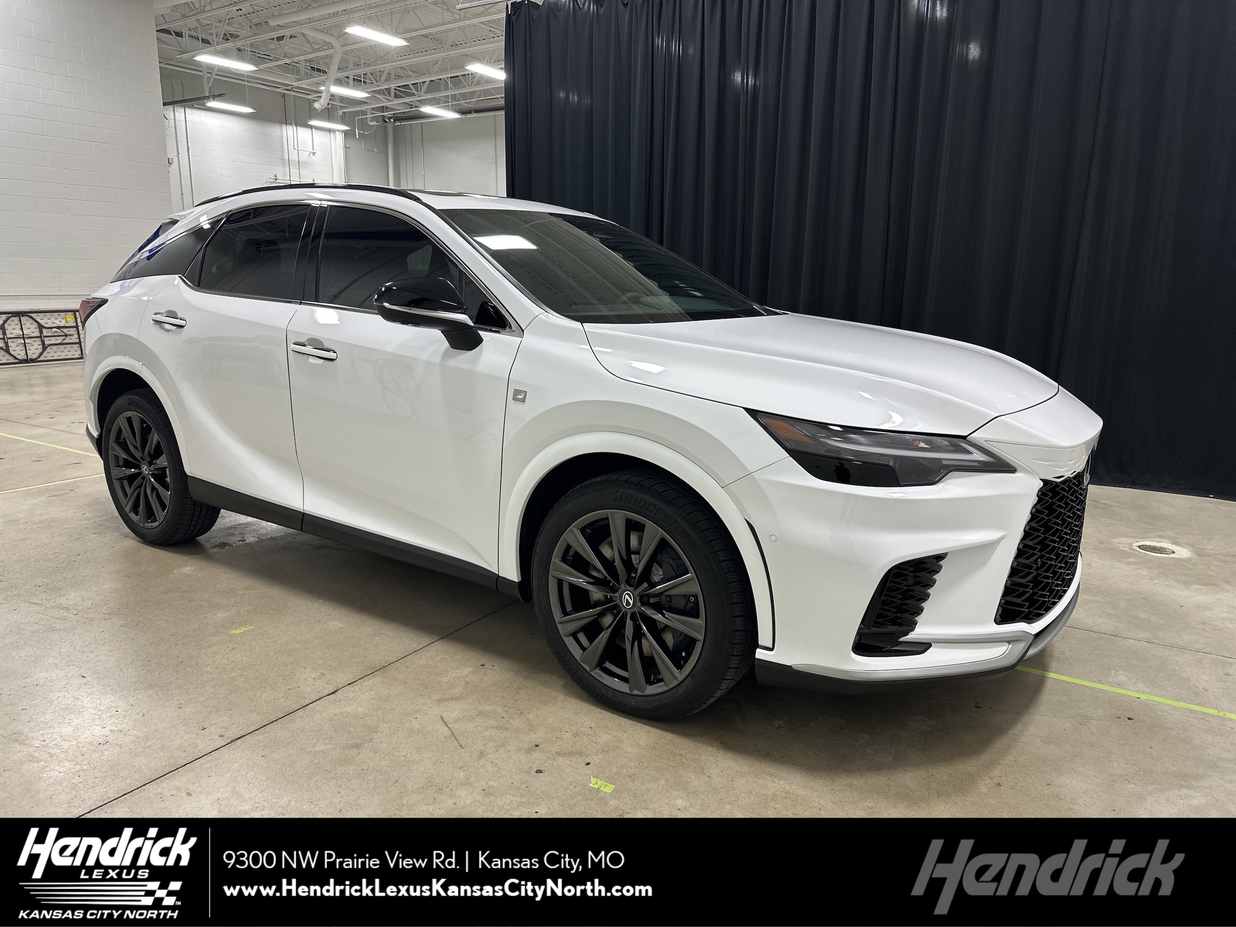 2026 Lexus RX 350 F SPORT's photo