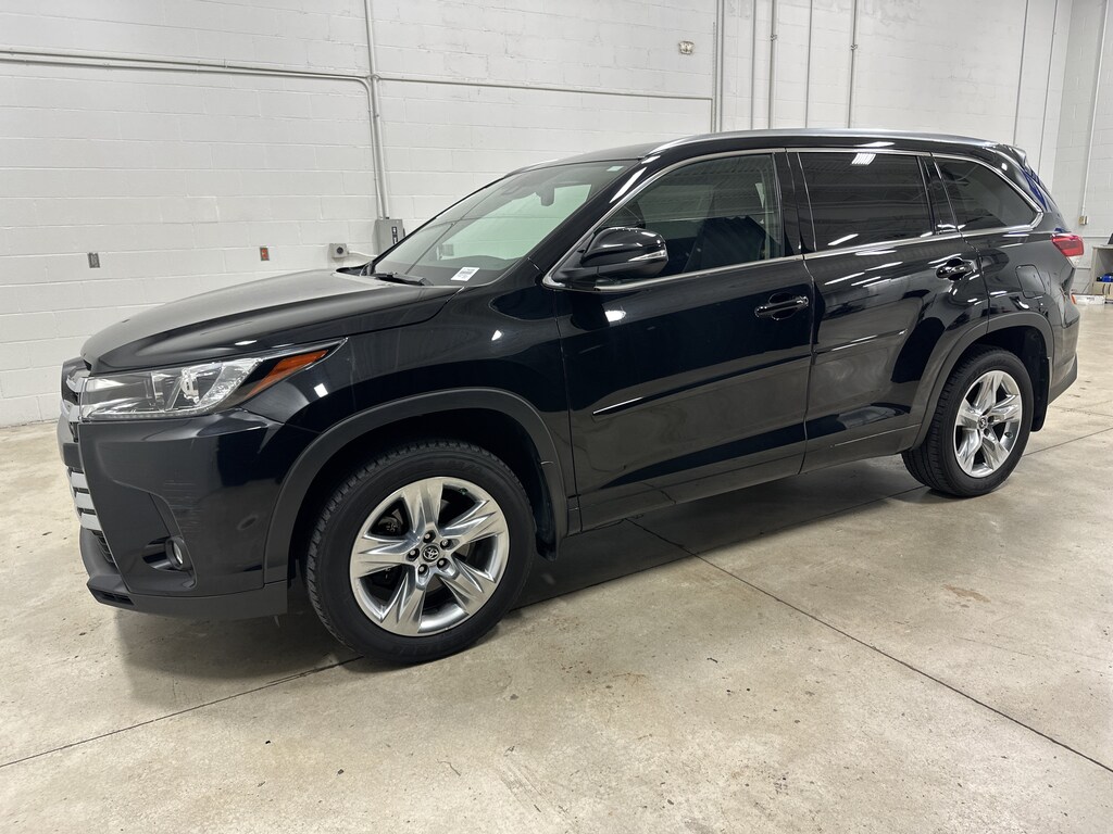 Used 2018 Toyota Highlander Limited SUV