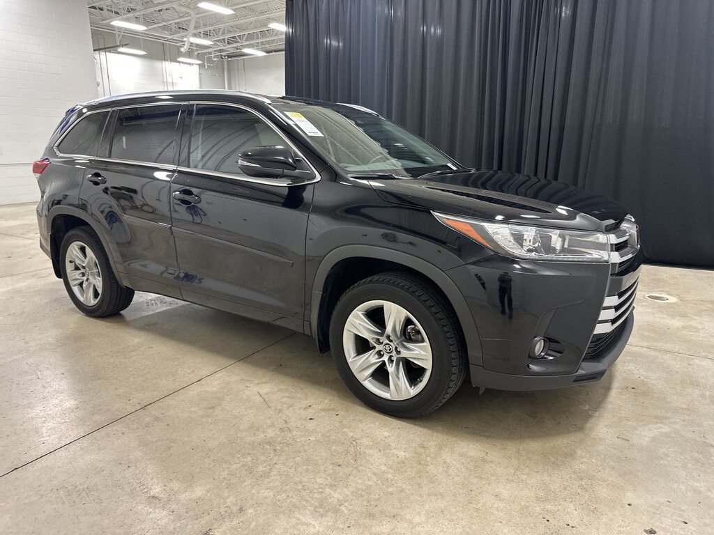 Used 2018 Toyota Highlander Limited SUV