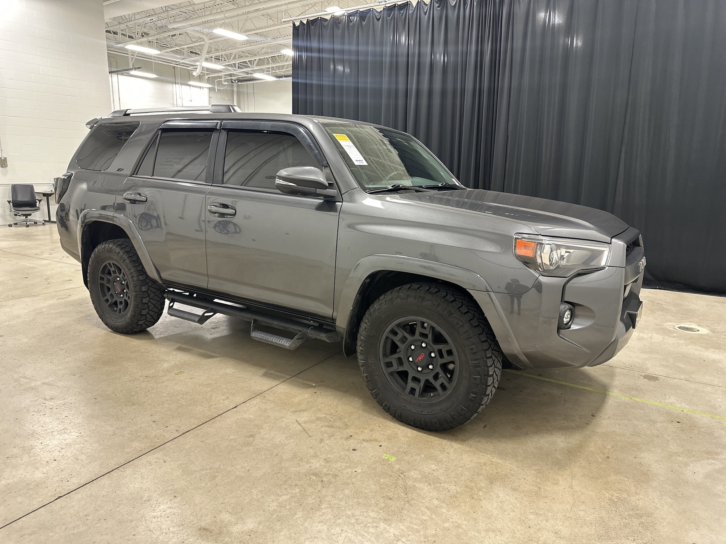 Used 2022 Toyota 4Runner SR5 Premium with VIN JTEFU5JR8N5270592 for sale in Kansas City