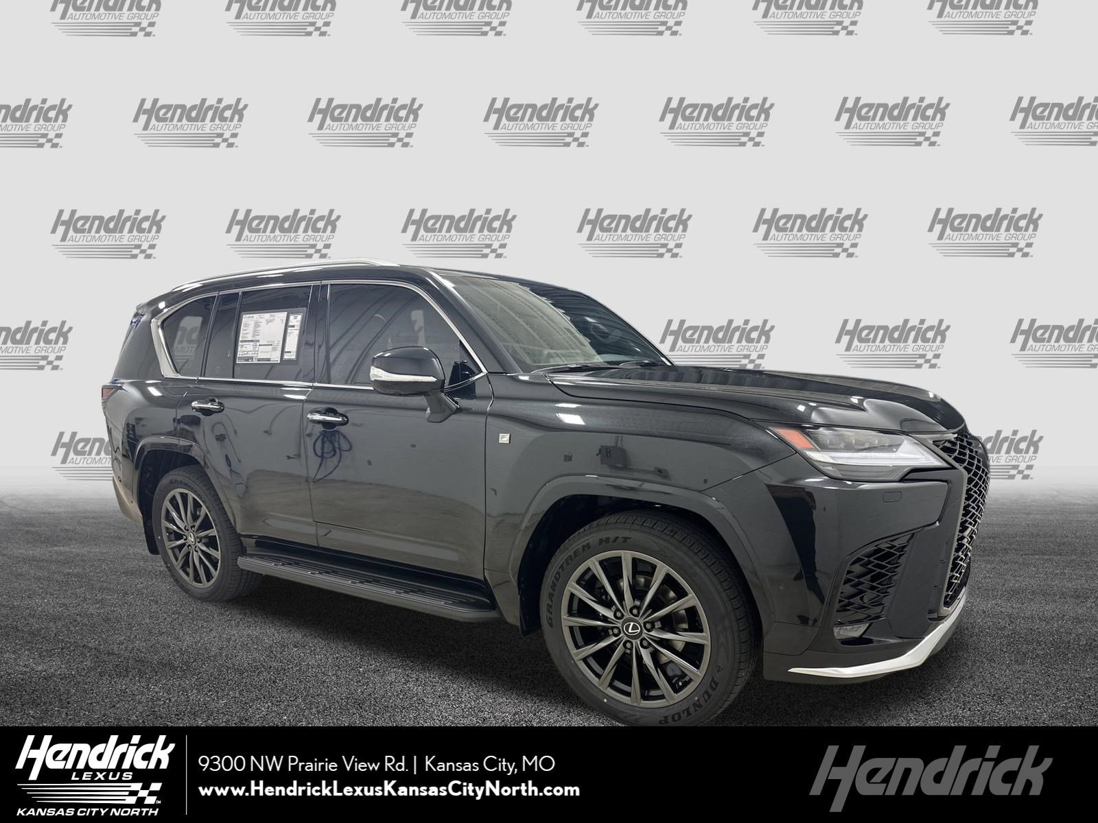2026 Lexus LX 600 700h F-Sport's photo