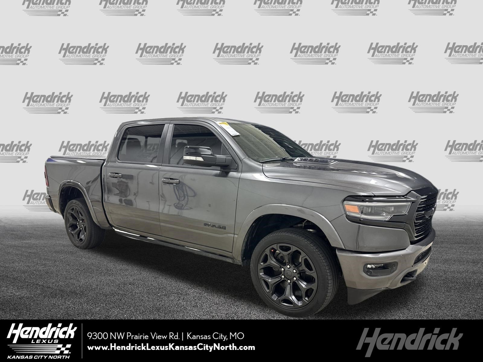 2022 RAM 1500 Limited 4x4 Crew Cab 5'7's photo
