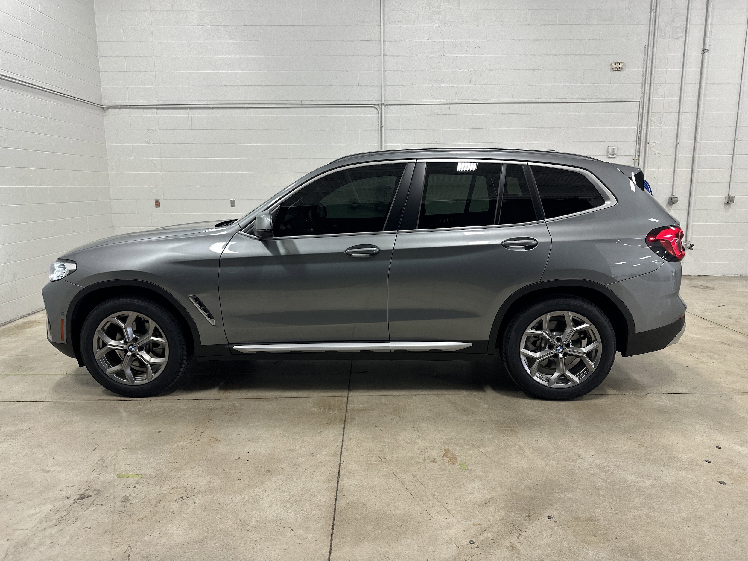 2023 BMW X3 xDrive30i photo 4
