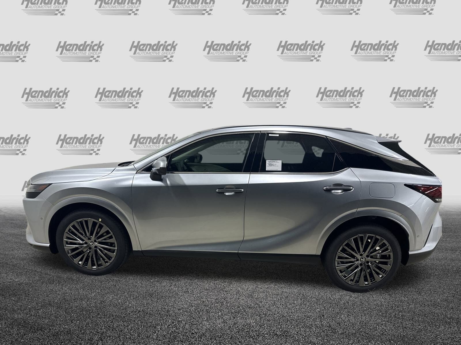 2025 Lexus RX 350 Luxury photo 4