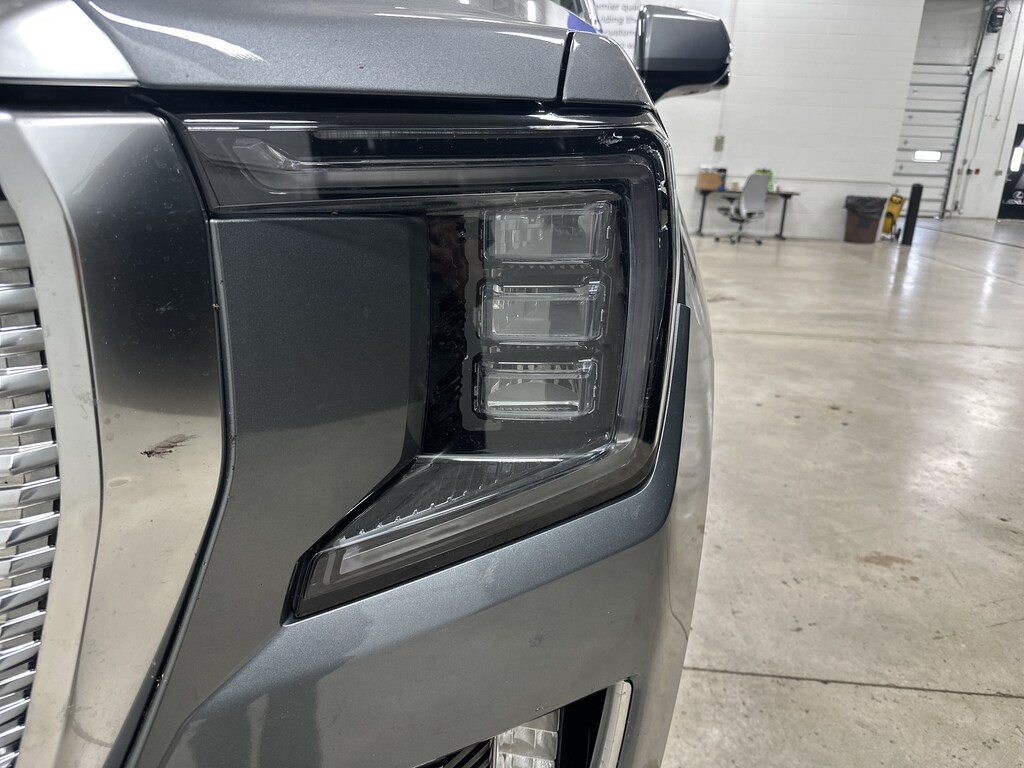 Used 2022 GMC Yukon XL Denali SUV