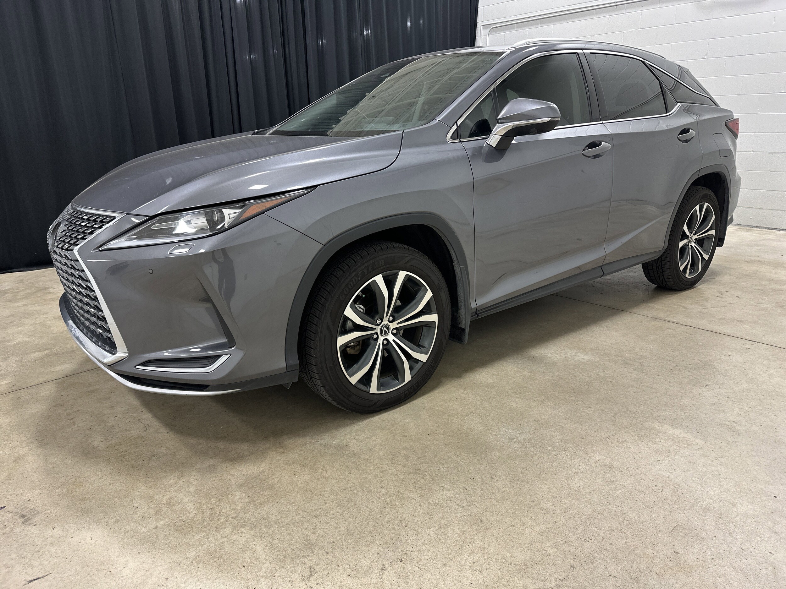 2021 Lexus RX 350 photo 4