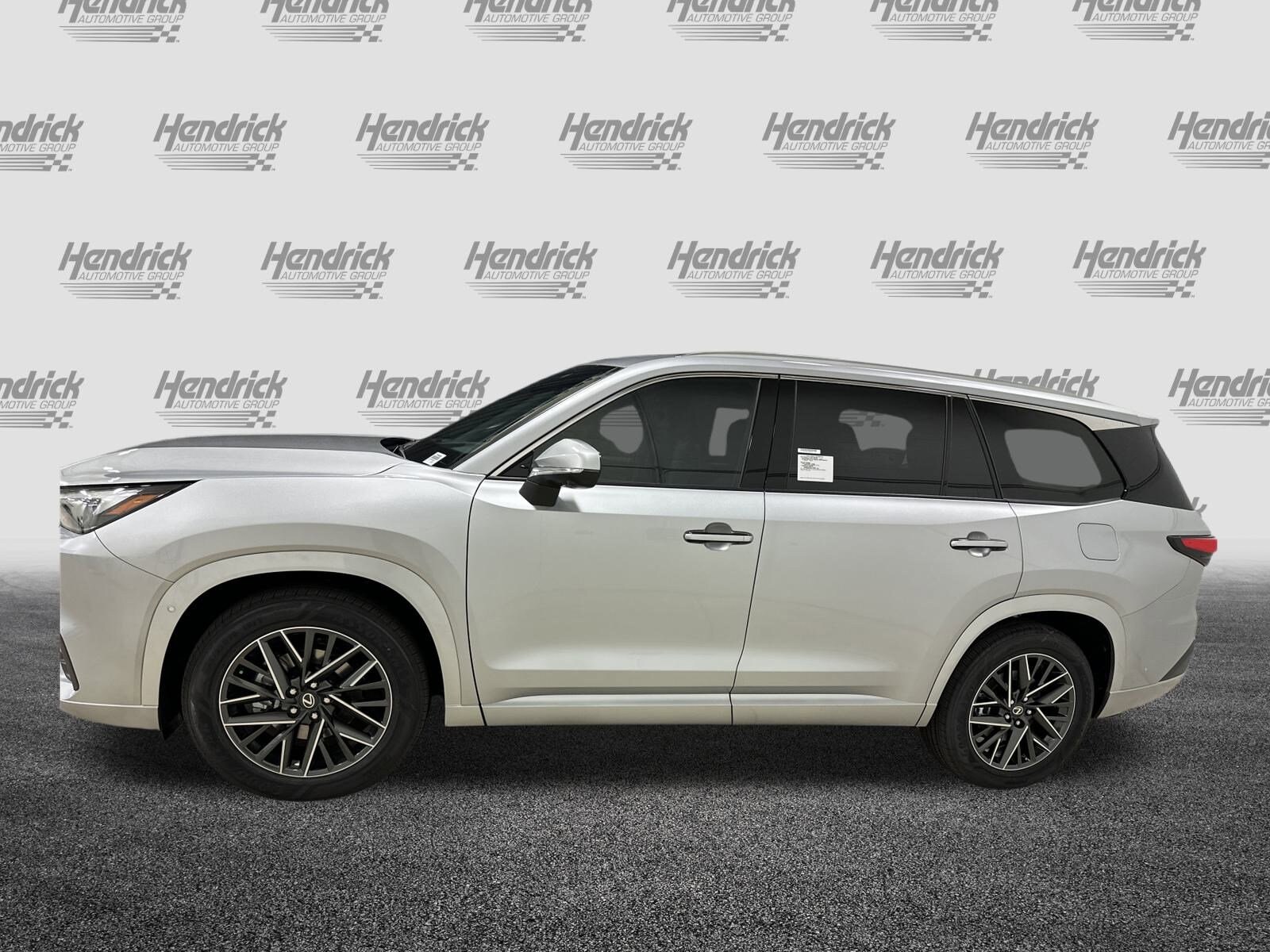 2026 Lexus TX 350 Luxury photo 4