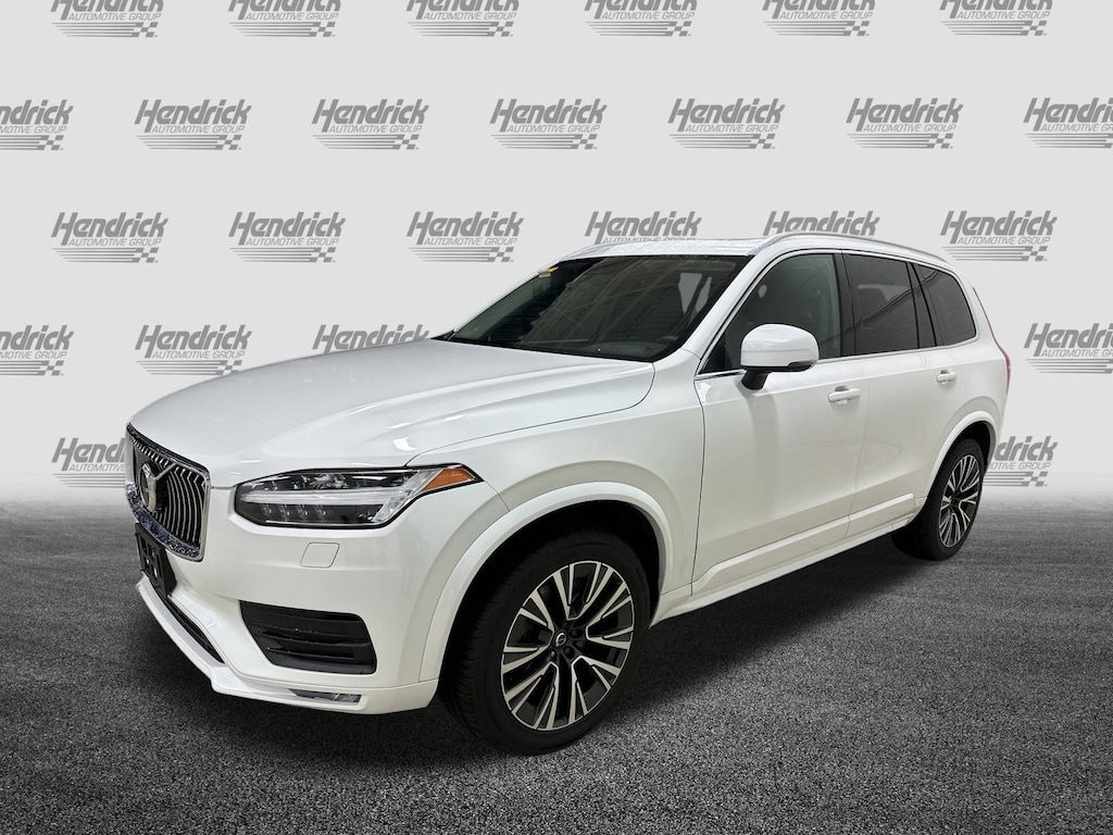 Used 2021 Volvo XC90 Momentum SUV
