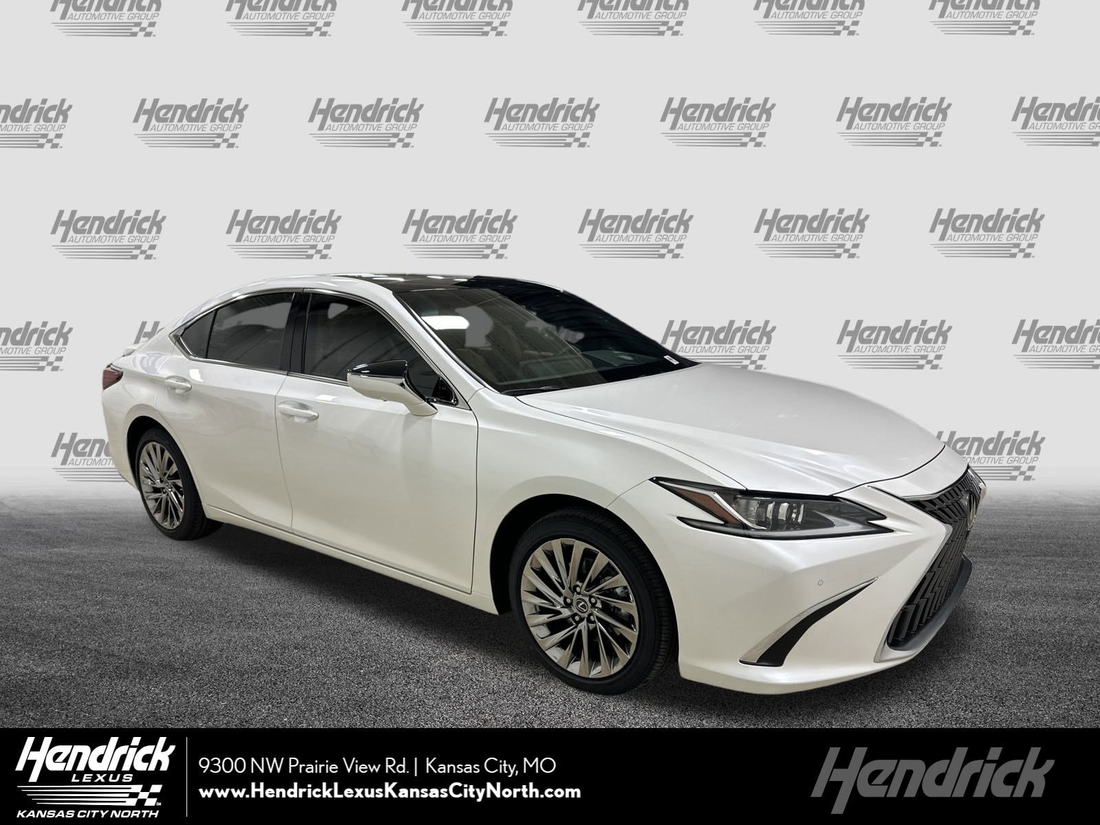 2025 Lexus ES 350 Luxury's photo