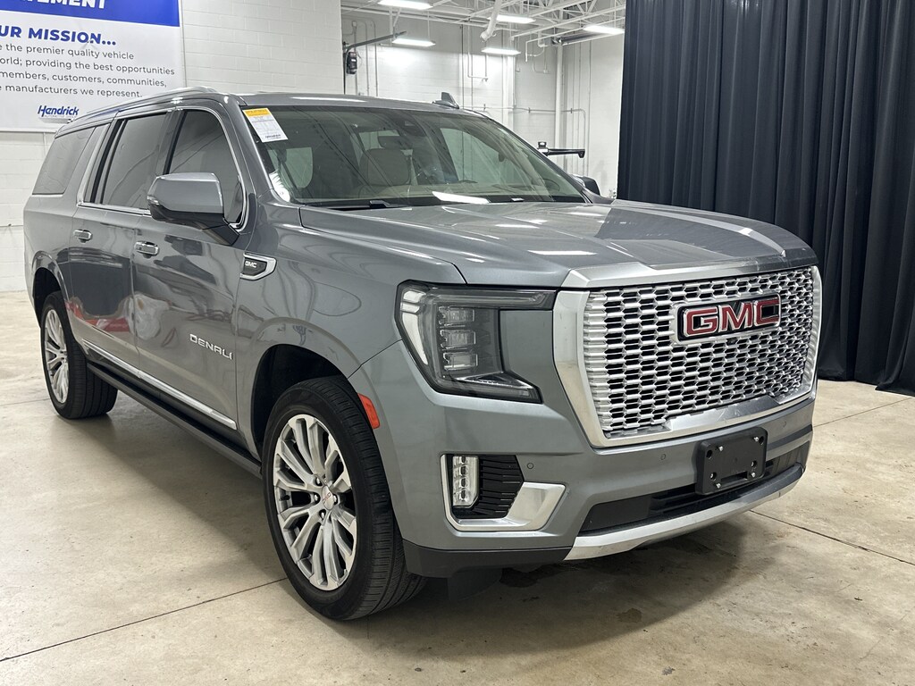 Used 2022 GMC Yukon XL Denali SUV